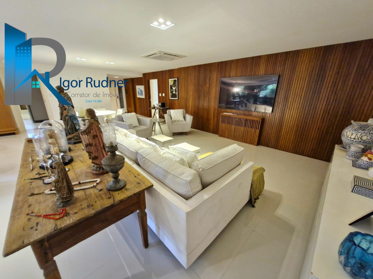 Apartamento à venda com 4 quartos, 241m² - Foto 6