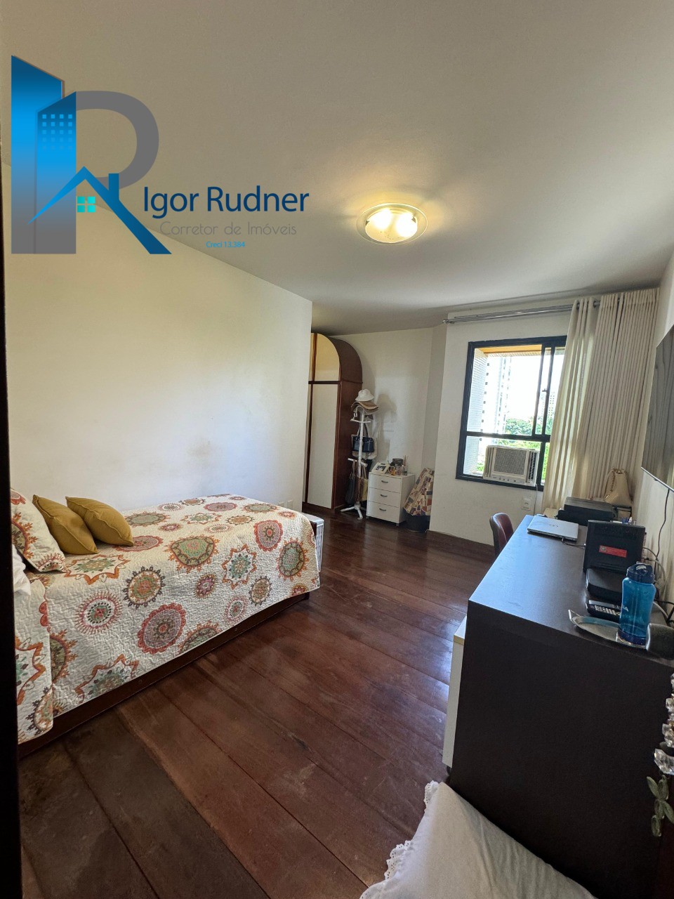 Apartamento à venda com 4 quartos, 203m² - Foto 11