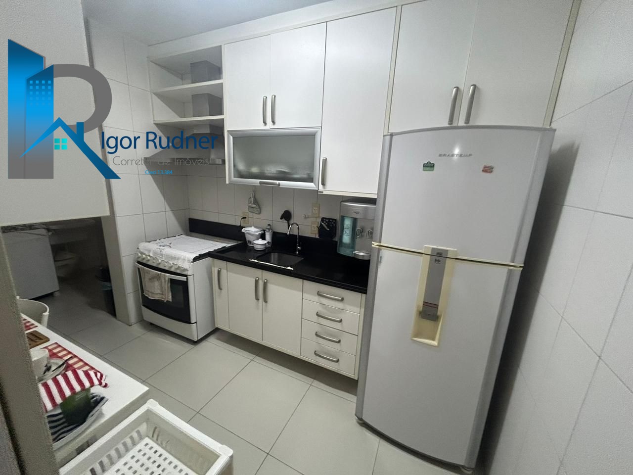 Apartamento à venda com 3 quartos, 100m² - Foto 19