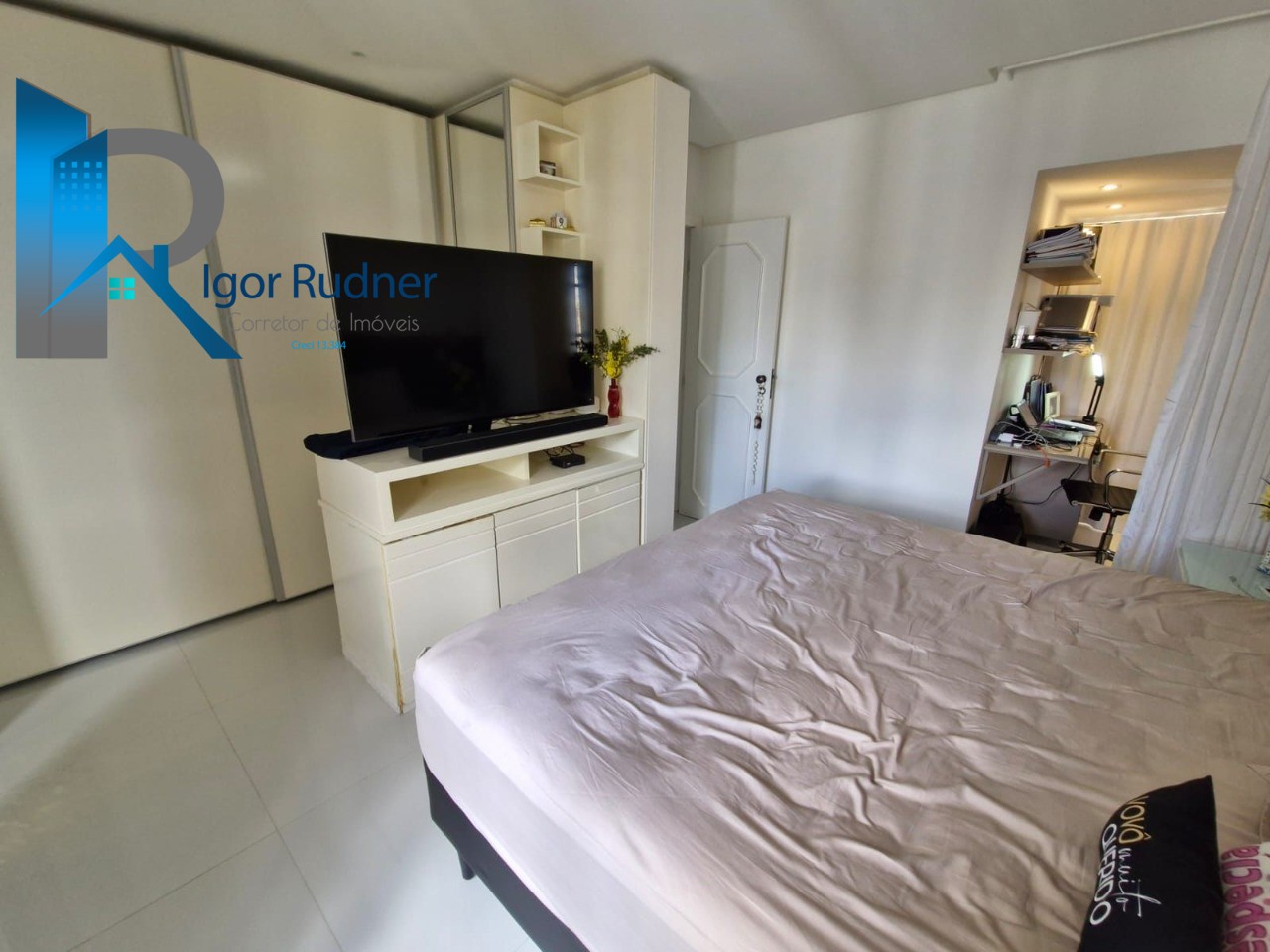 Apartamento à venda com 4 quartos, 194m² - Foto 15