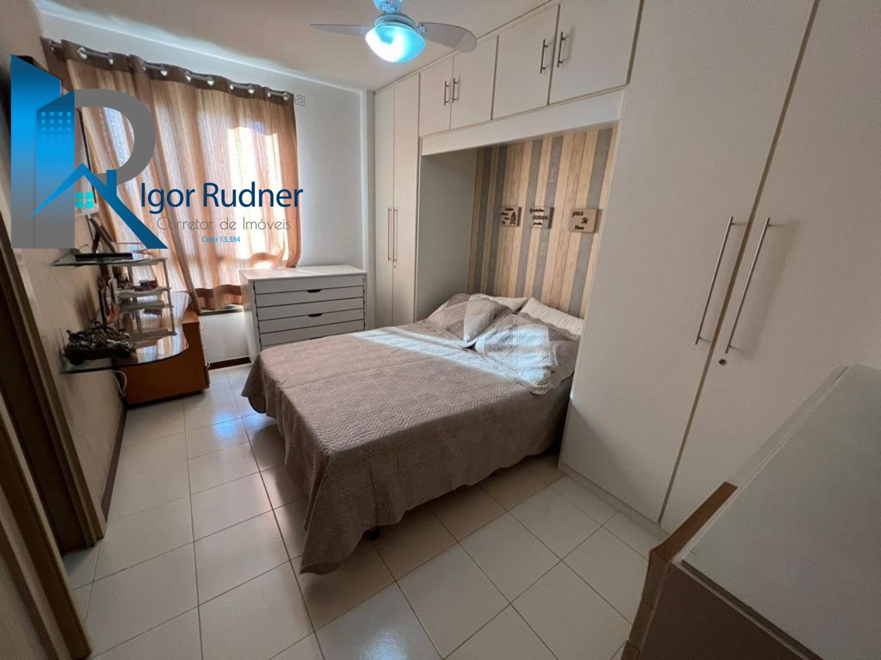 Apartamento à venda com 3 quartos, 158m² - Foto 13