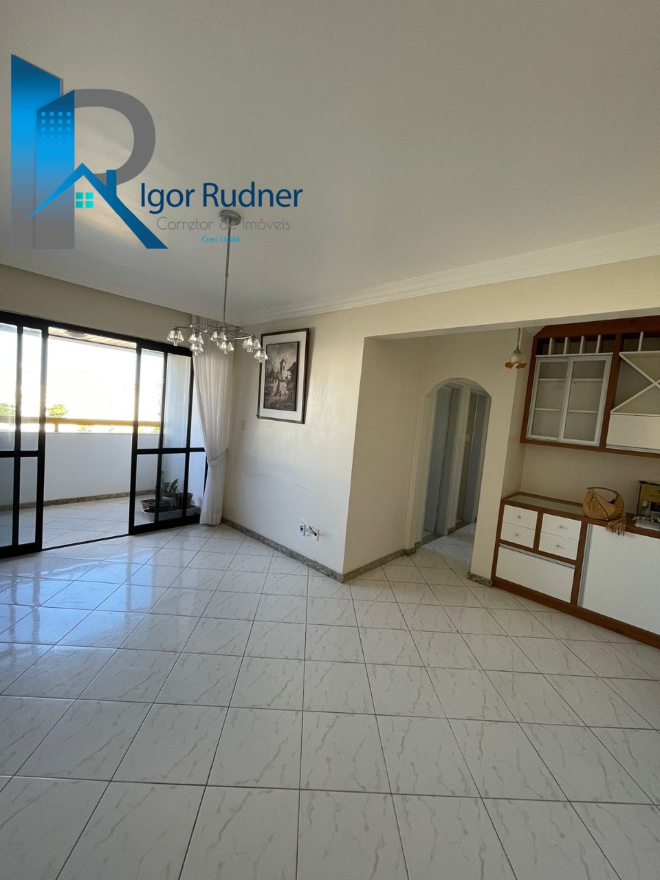 Apartamento à venda com 3 quartos, 100m² - Foto 3