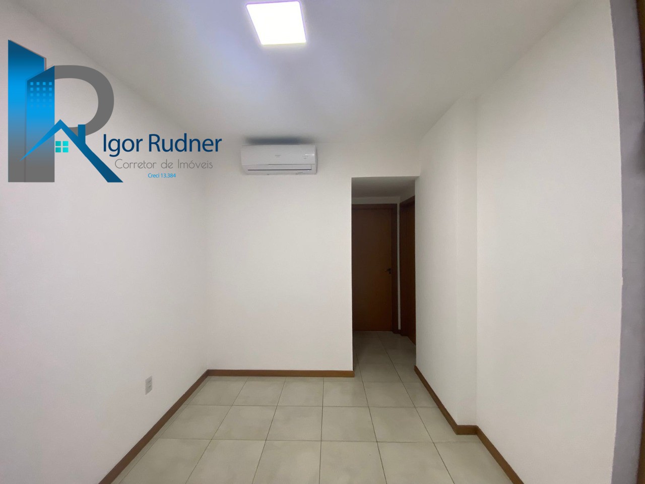 Apartamento à venda com 2 quartos, 70m² - Foto 11