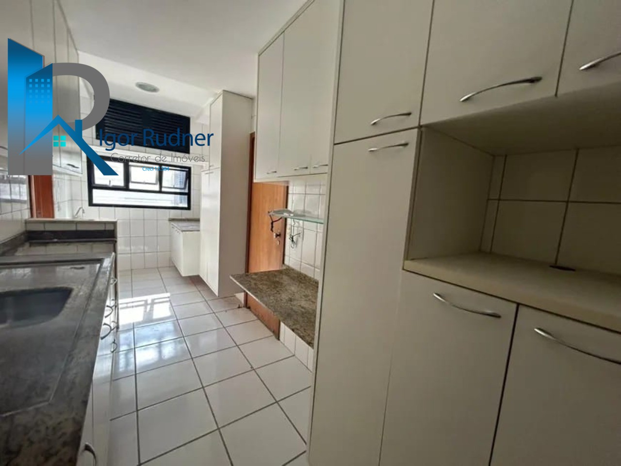 Apartamento à venda com 3 quartos, 115m² - Foto 12