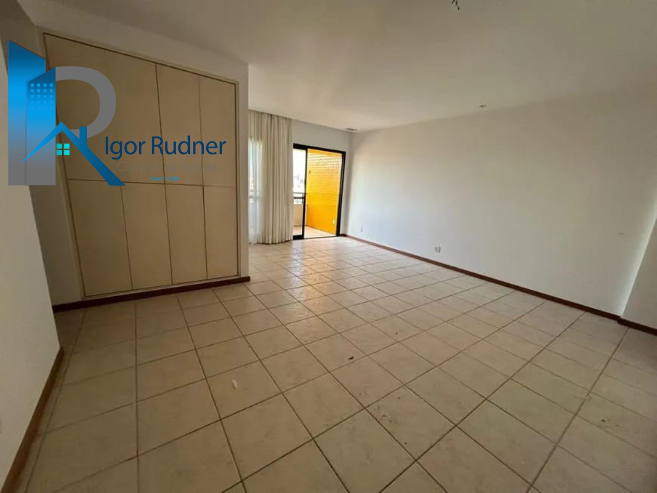 Apartamento à venda com 3 quartos, 115m² - Foto 4