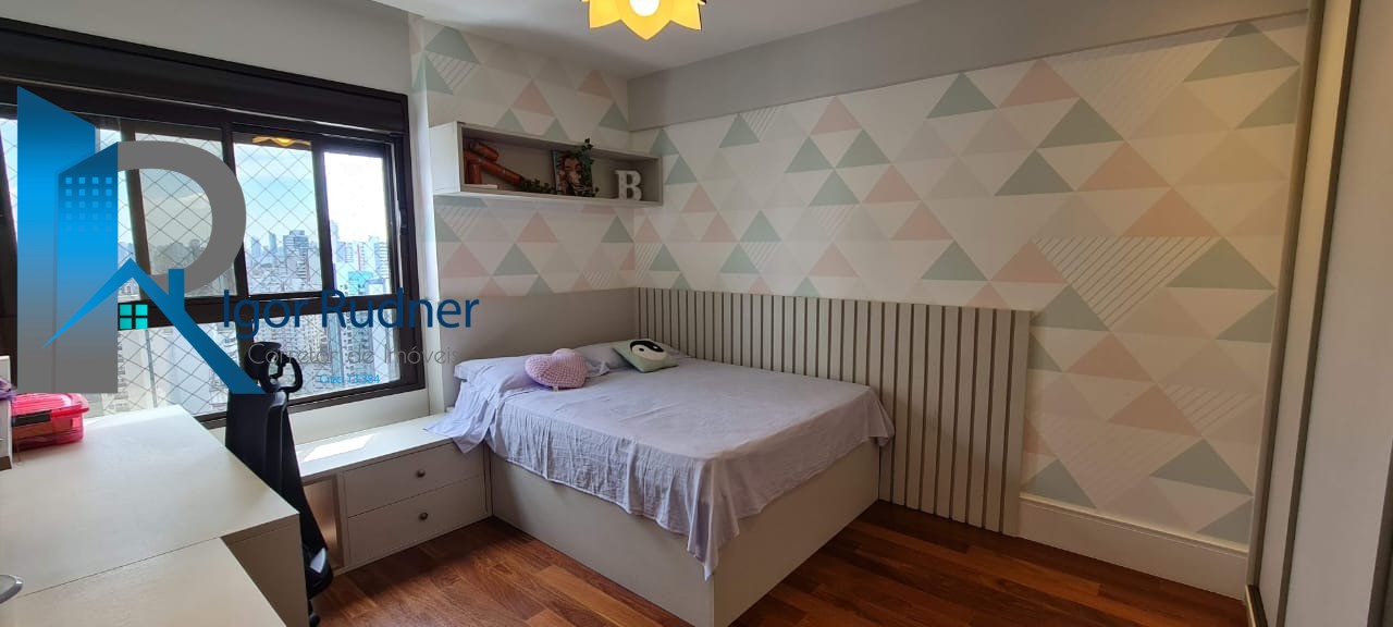 Apartamento à venda com 3 quartos, 305m² - Foto 19