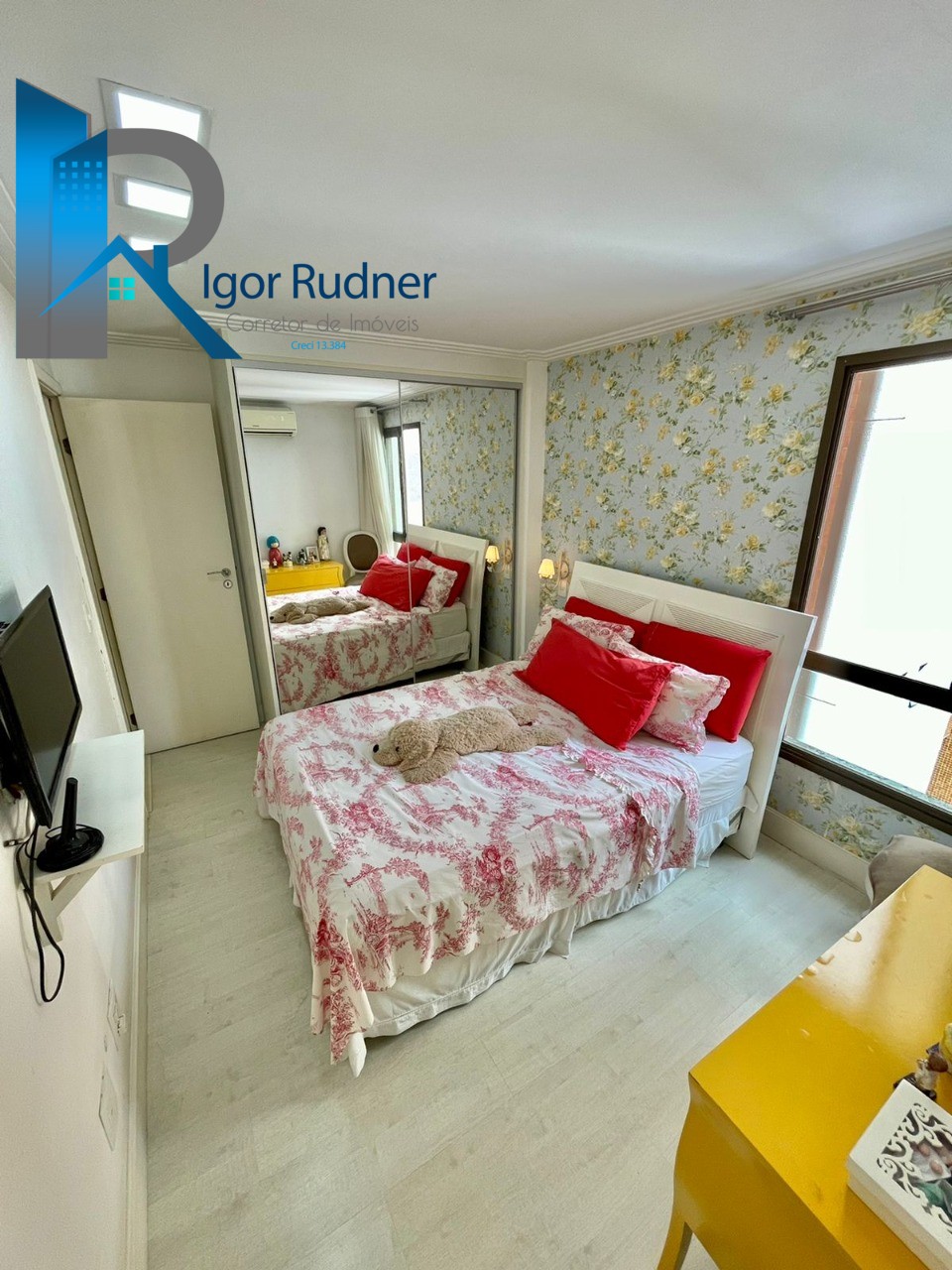 Apartamento à venda com 4 quartos, 145m² - Foto 18