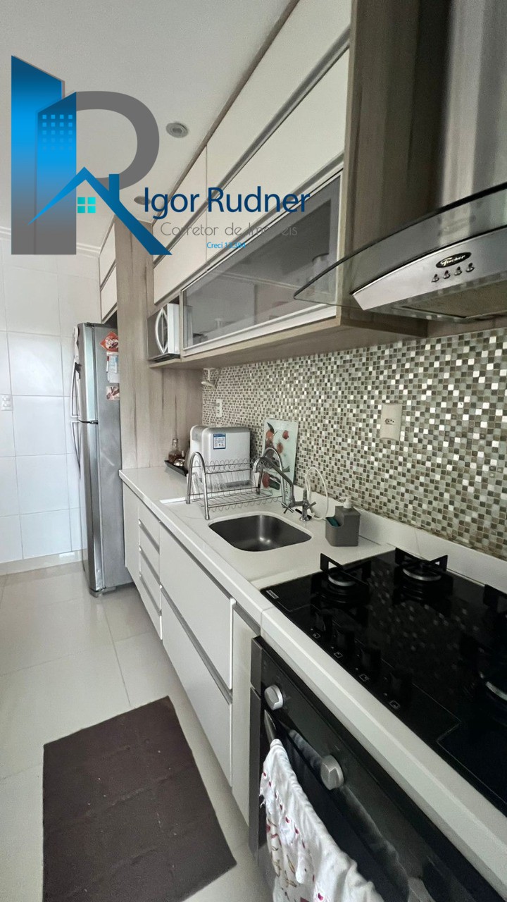 Apartamento à venda com 2 quartos, 67m² - Foto 10