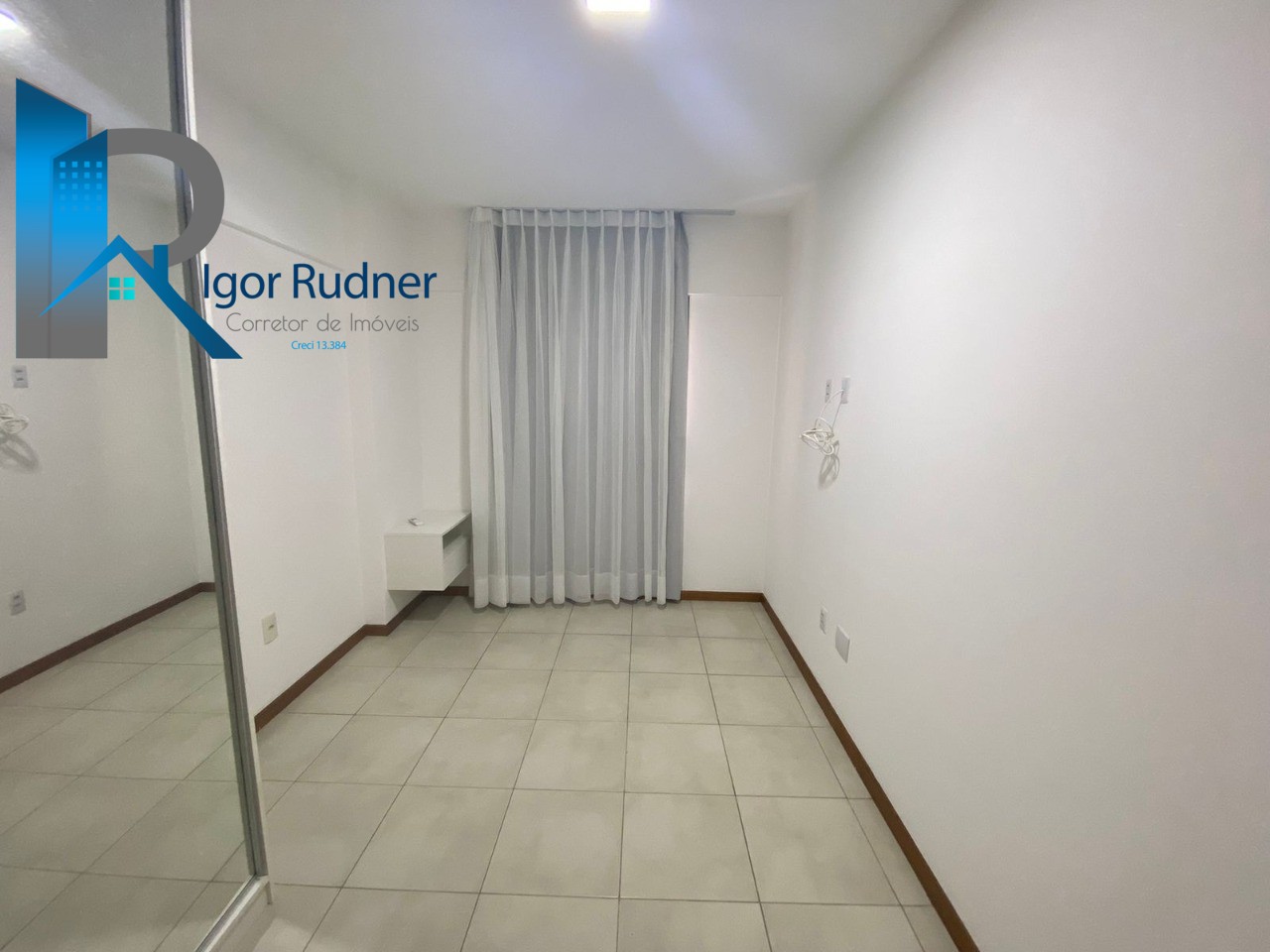 Apartamento à venda com 2 quartos, 70m² - Foto 7