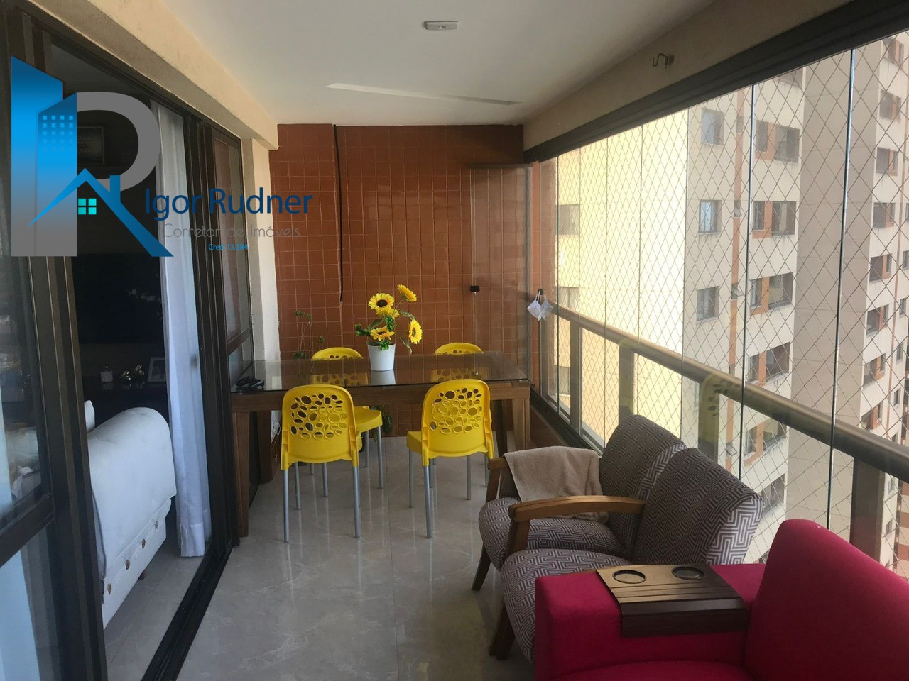 Apartamento à venda com 3 quartos, 106m² - Foto 7