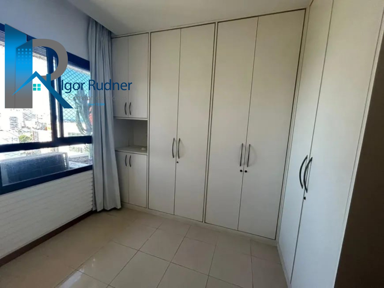 Apartamento à venda com 3 quartos, 115m² - Foto 9