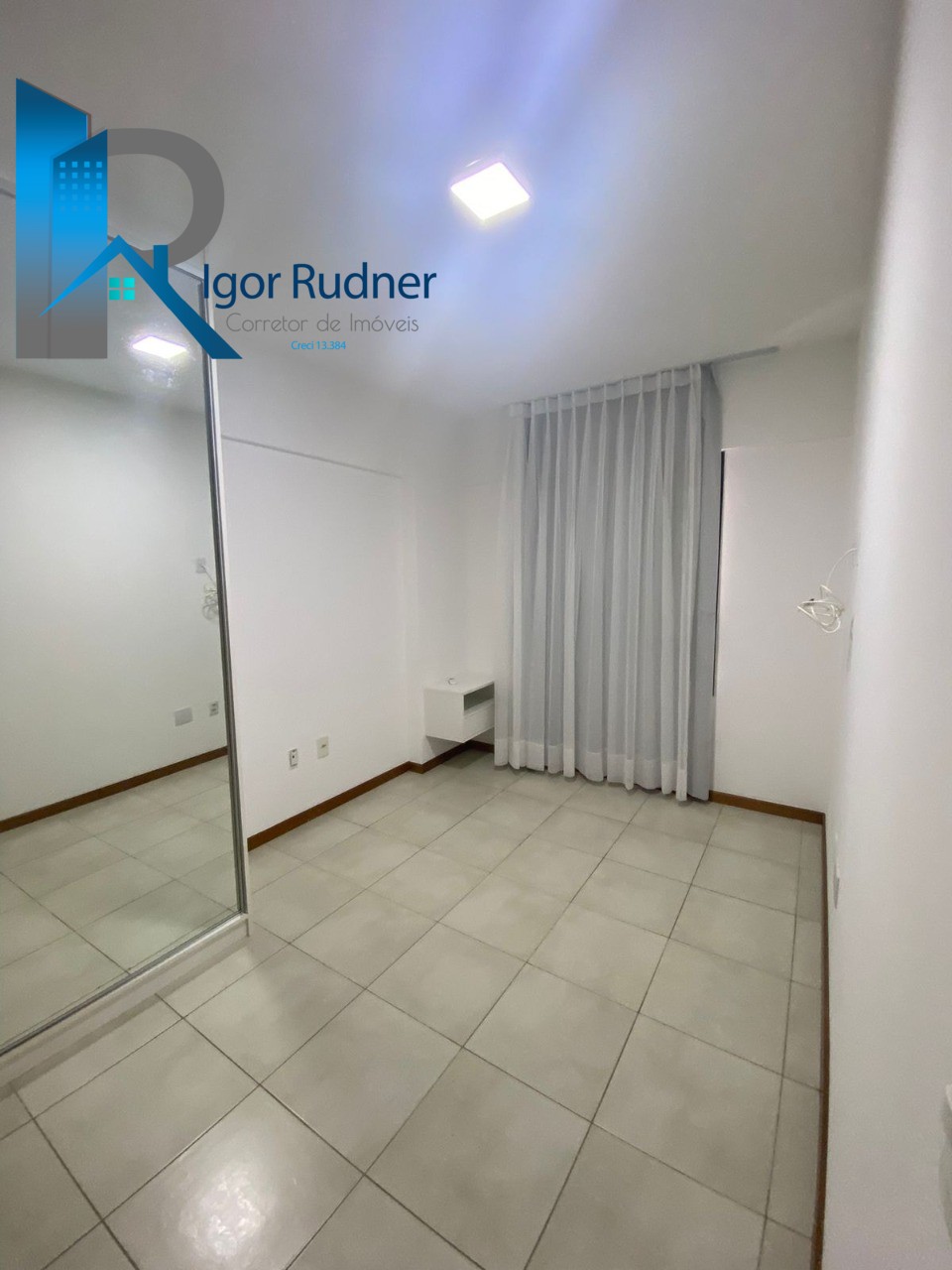 Apartamento à venda com 2 quartos, 70m² - Foto 6