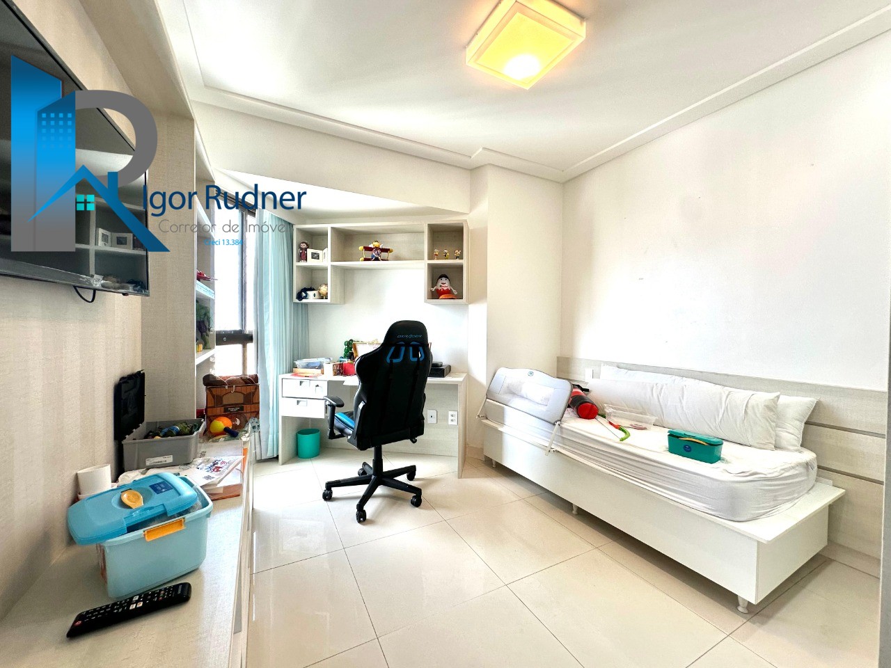 Apartamento à venda com 4 quartos, 167m² - Foto 8