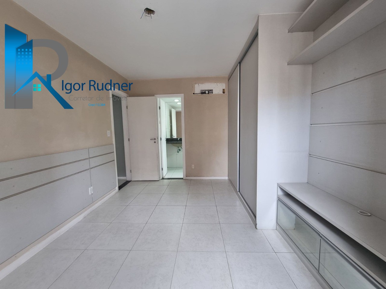 Apartamento à venda com 3 quartos, 95m² - Foto 11