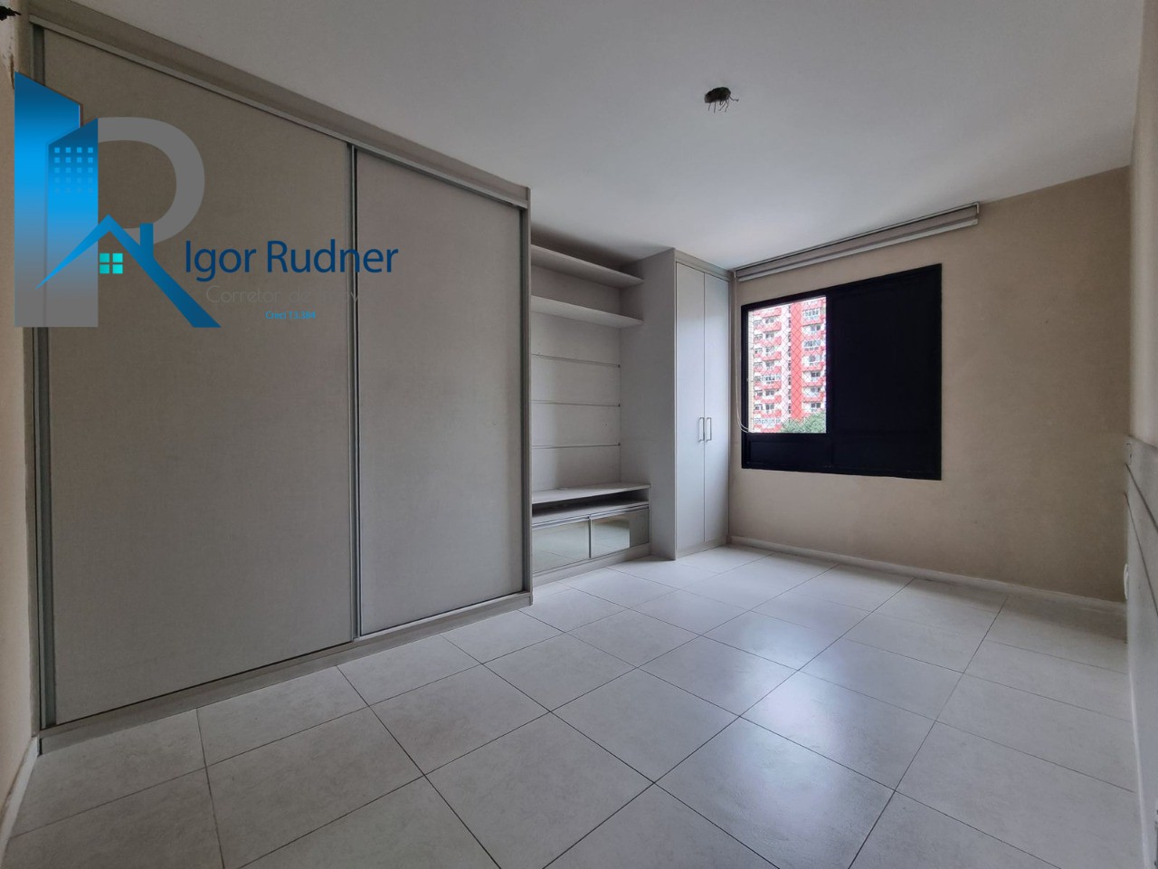 Apartamento à venda com 3 quartos, 95m² - Foto 9