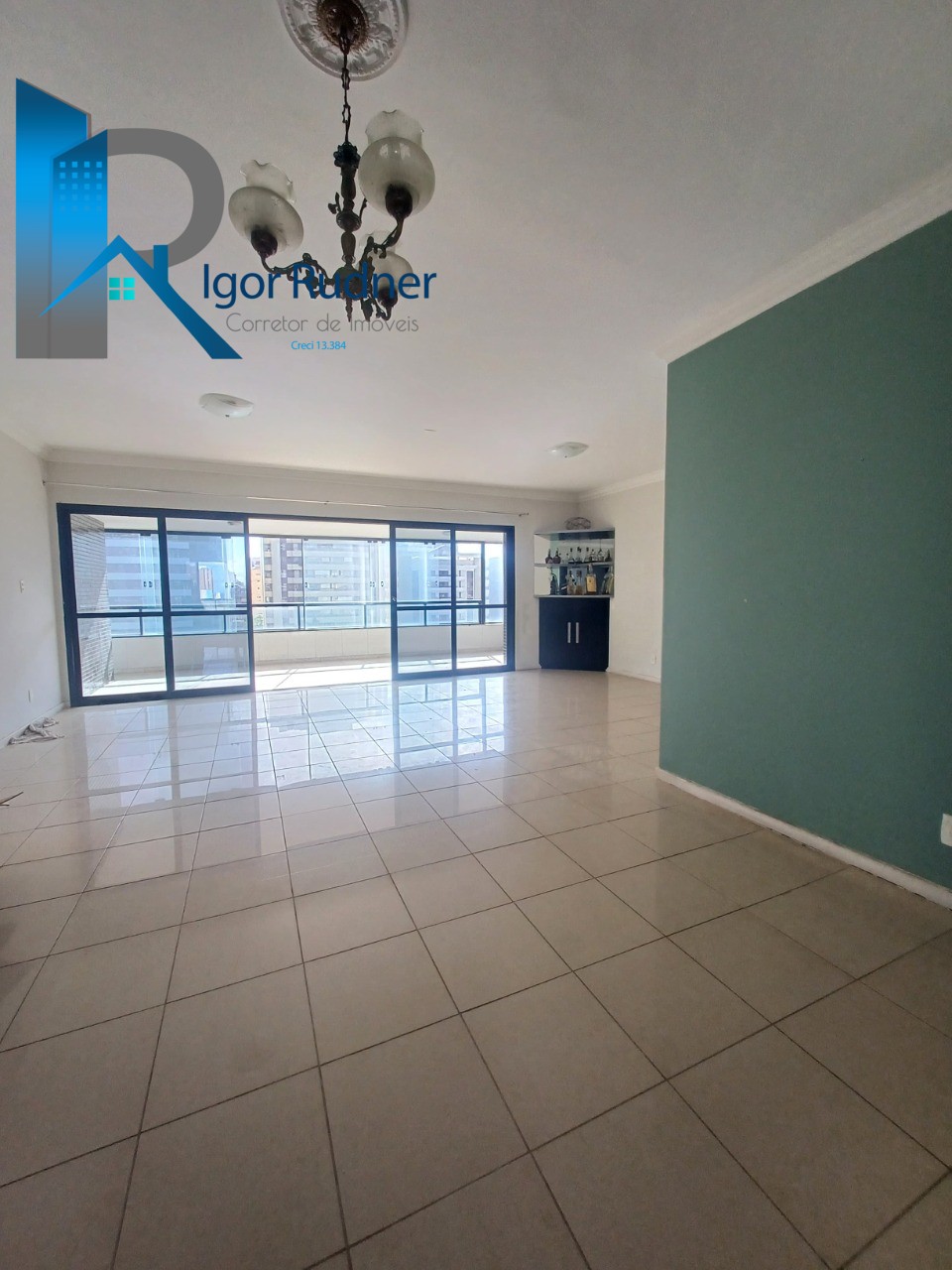 Cobertura, 4 quartos, 220 m² - Foto 2