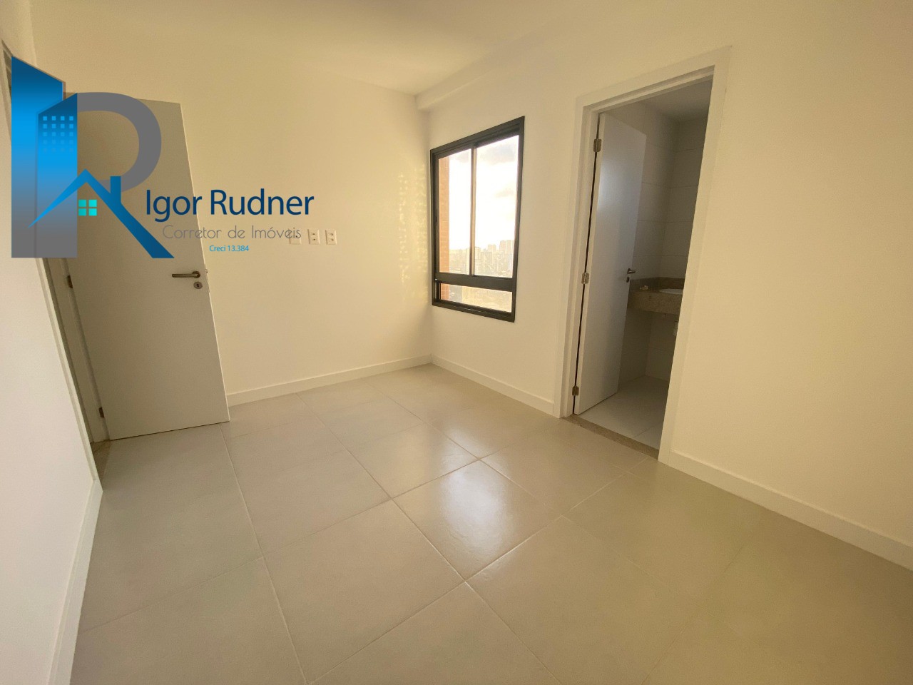 Apartamento à venda com 4 quartos, 140m² - Foto 14