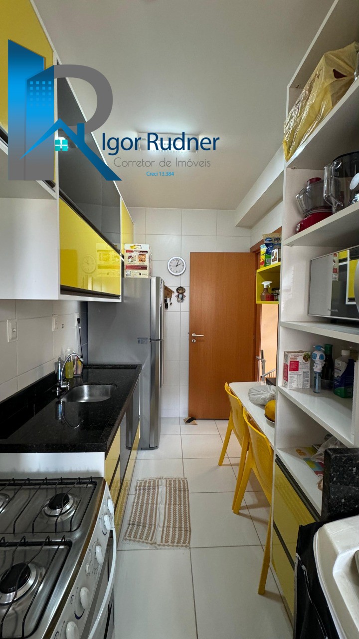 Apartamento à venda com 2 quartos, 70m² - Foto 13