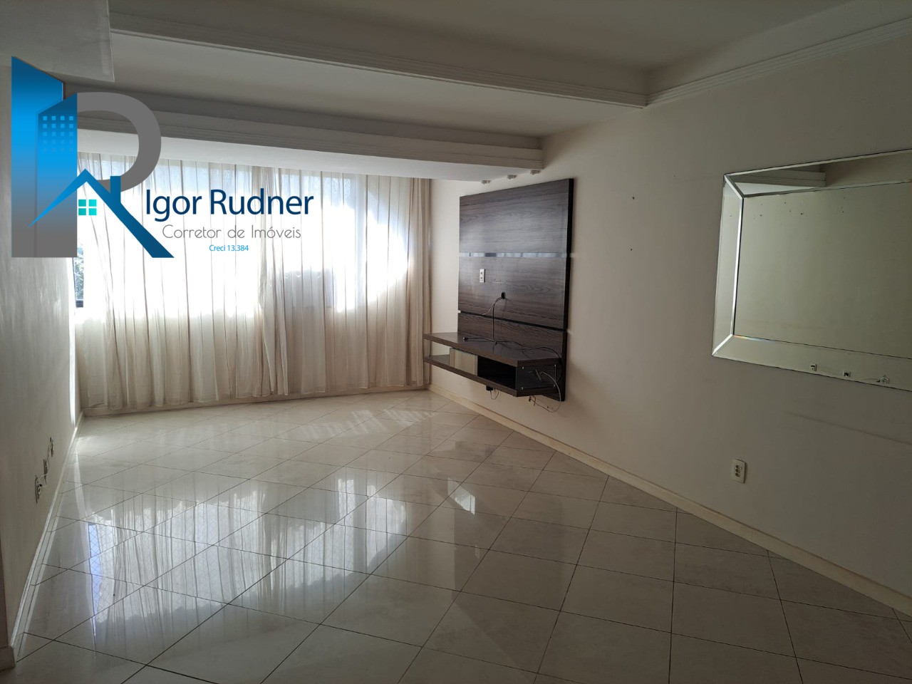 Apartamento à venda com 4 quartos, 145m² - Foto 3