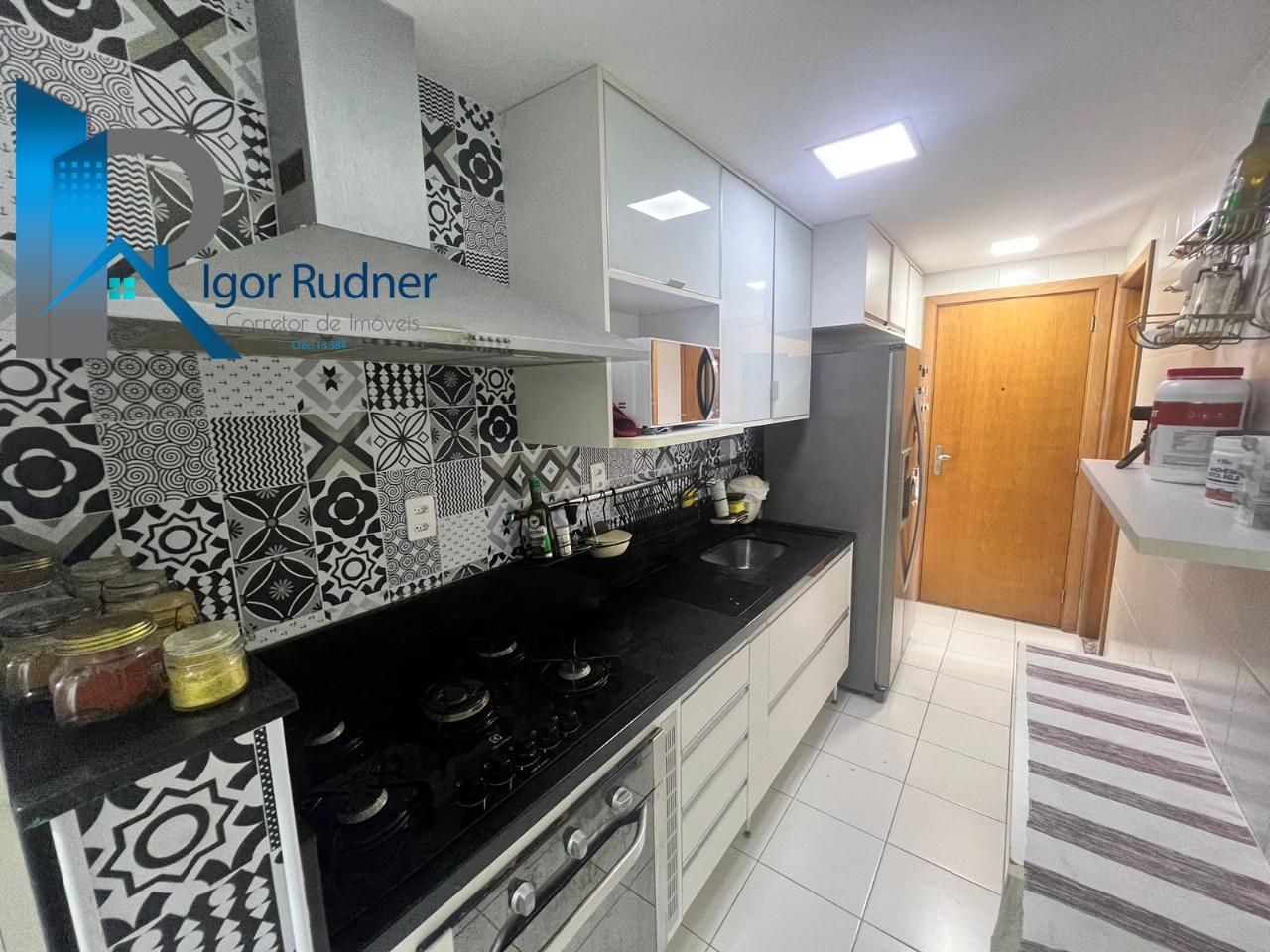 Apartamento à venda com 3 quartos, 90m² - Foto 17