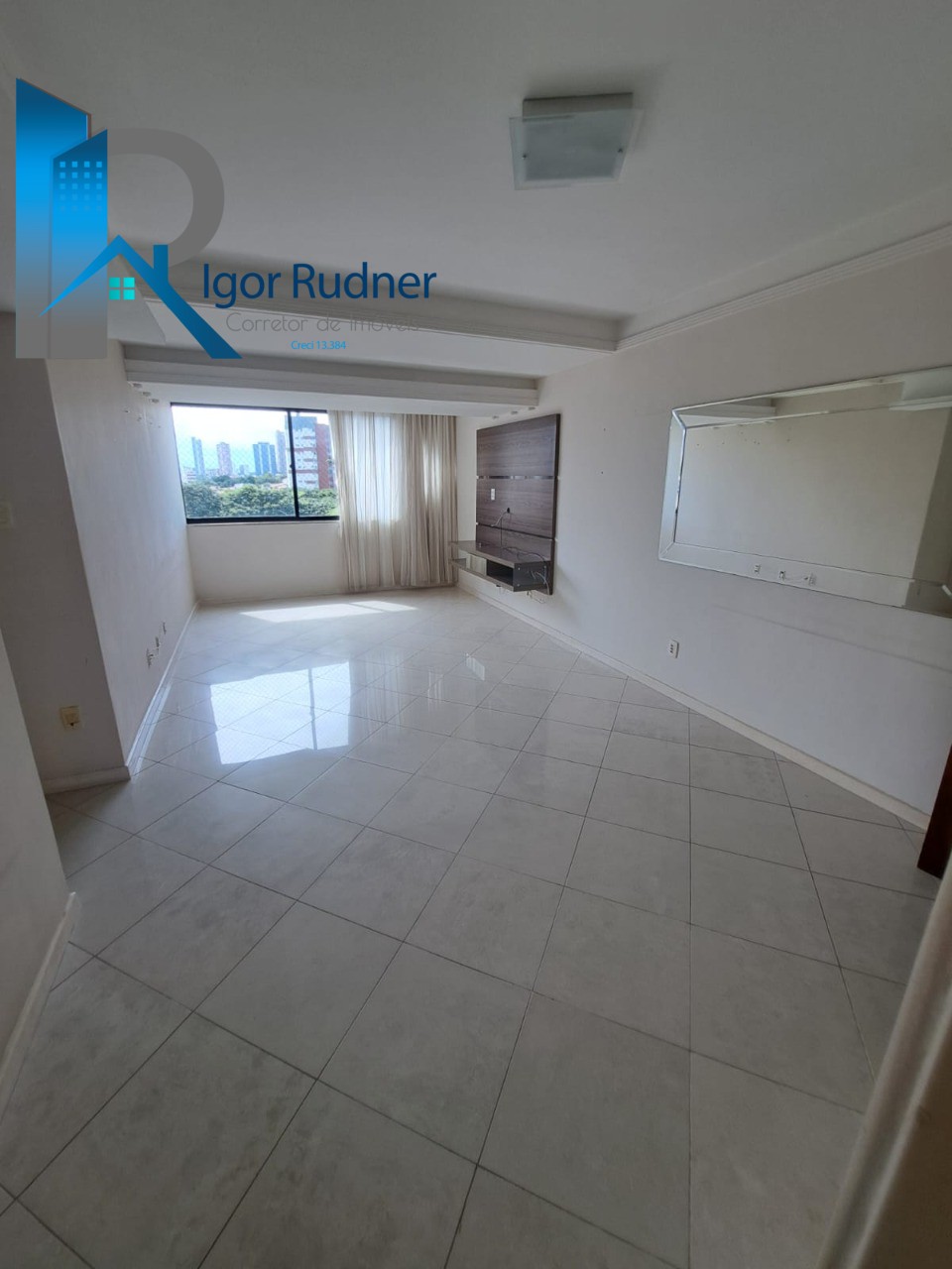 Apartamento à venda com 4 quartos, 145m² - Foto 4