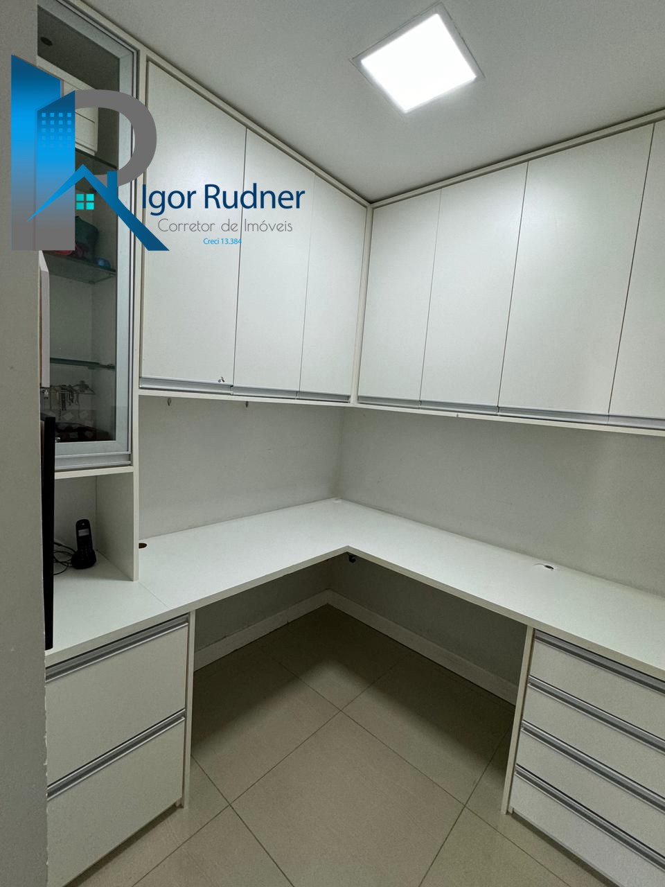 Apartamento à venda com 3 quartos, 106m² - Foto 32