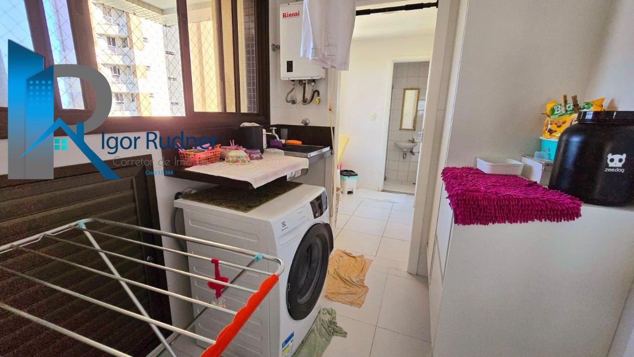 Apartamento à venda com 3 quartos, 154m² - Foto 32