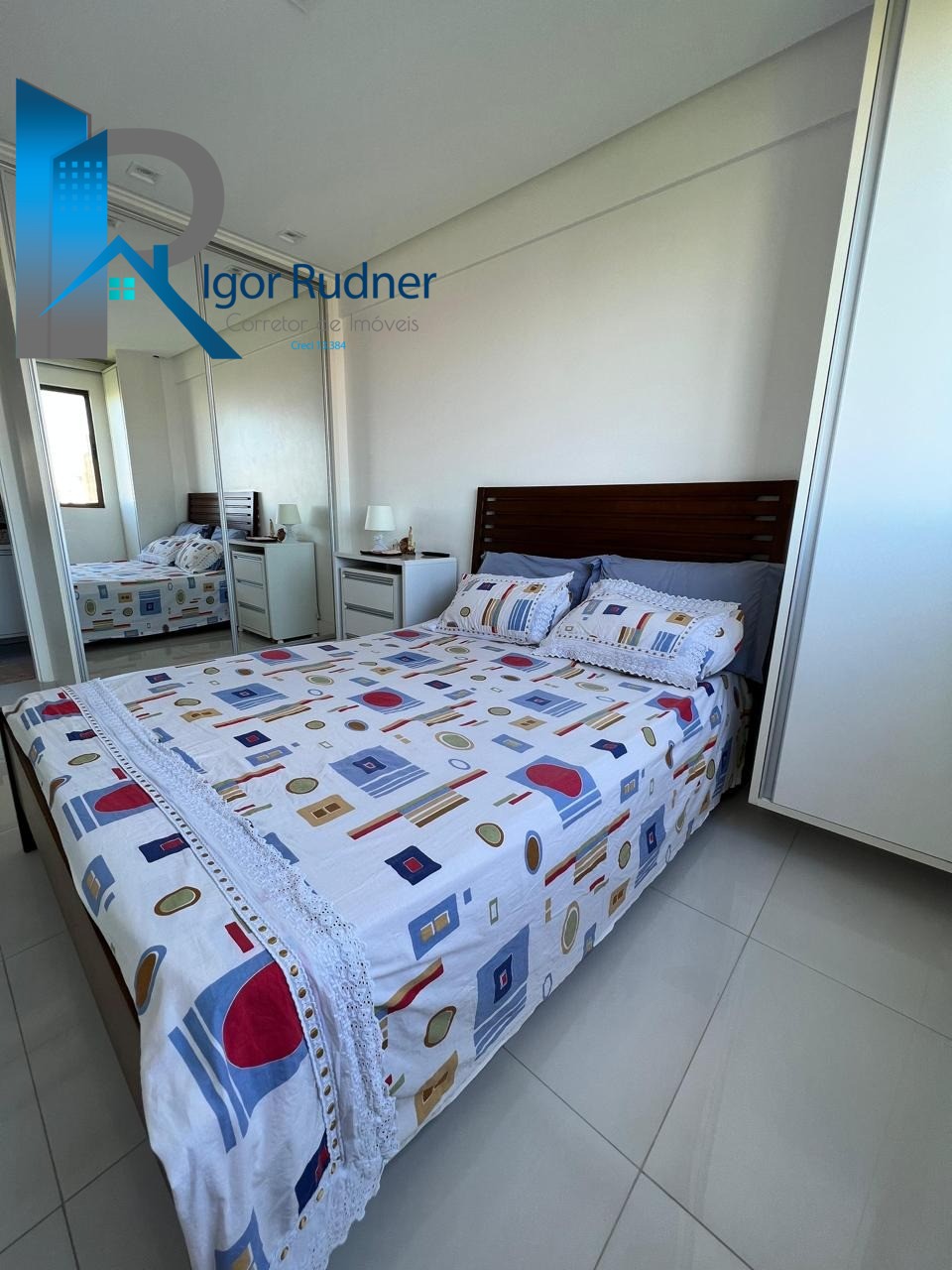 Apartamento à venda com 2 quartos, 60m² - Foto 13