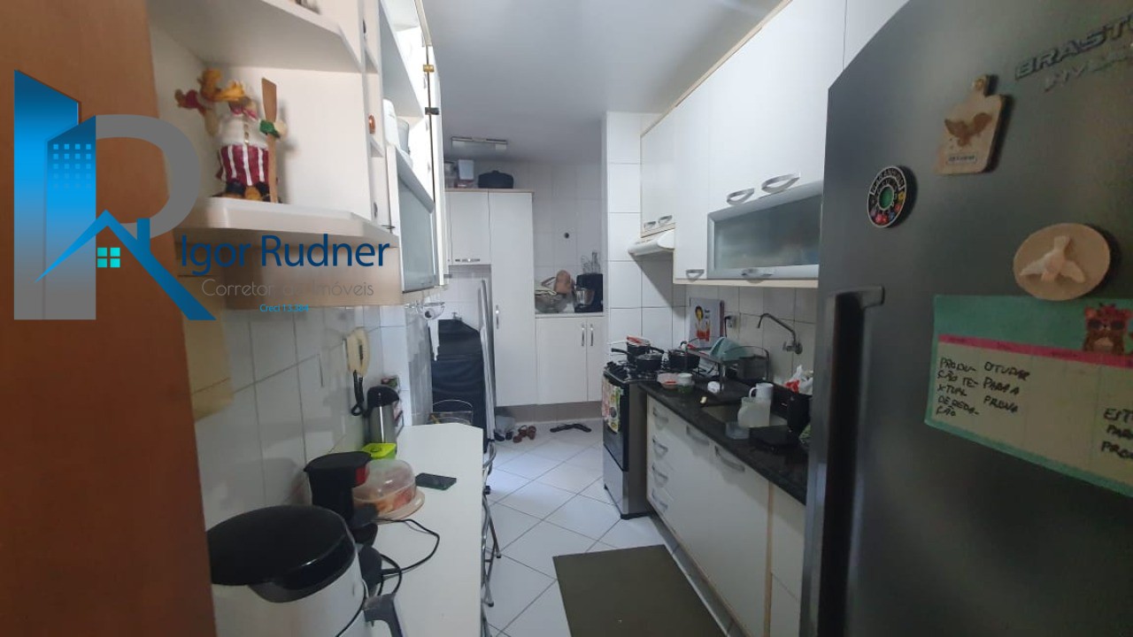 Apartamento à venda com 3 quartos, 93m² - Foto 14