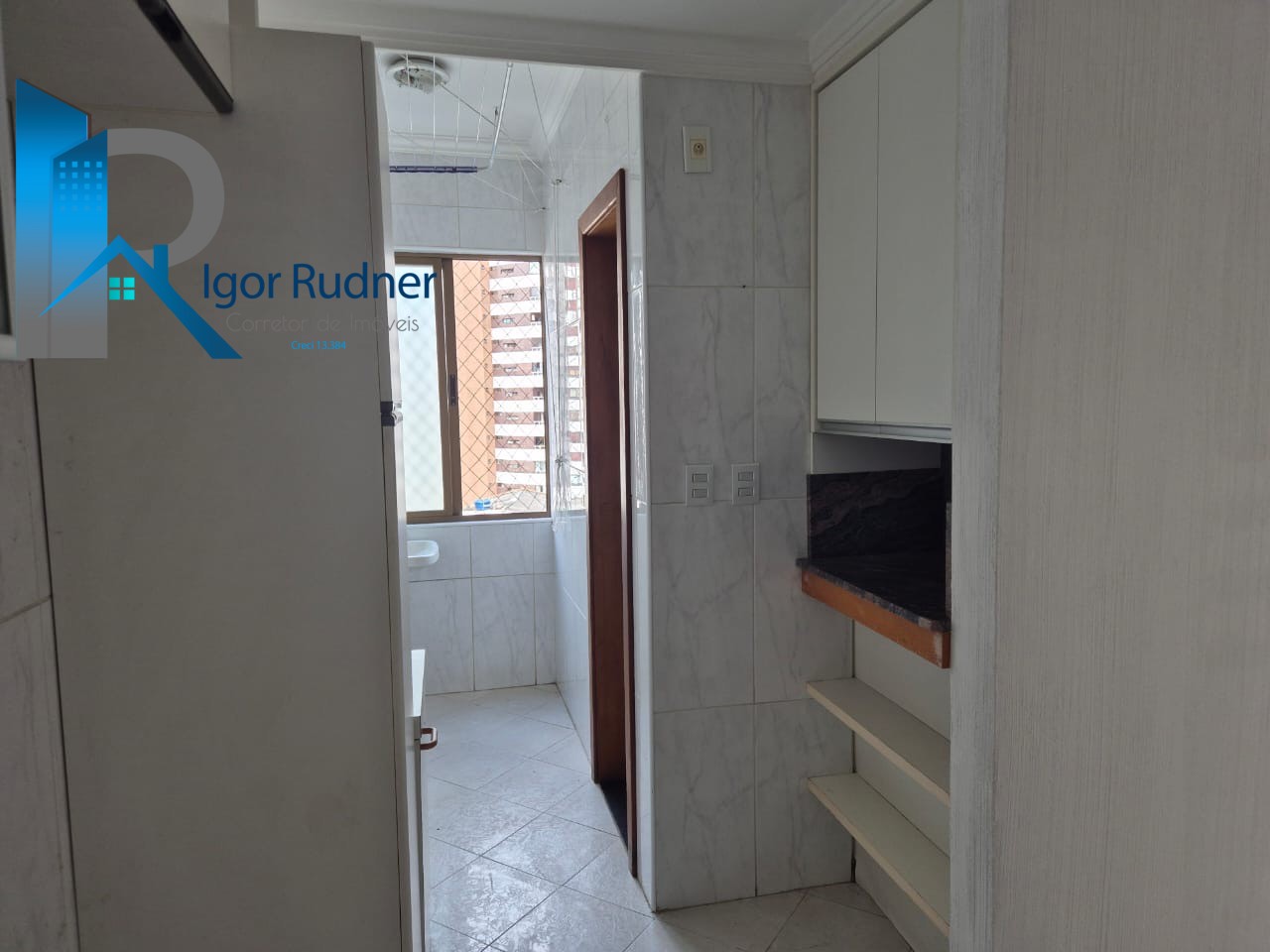 Apartamento à venda com 2 quartos, 64m² - Foto 10