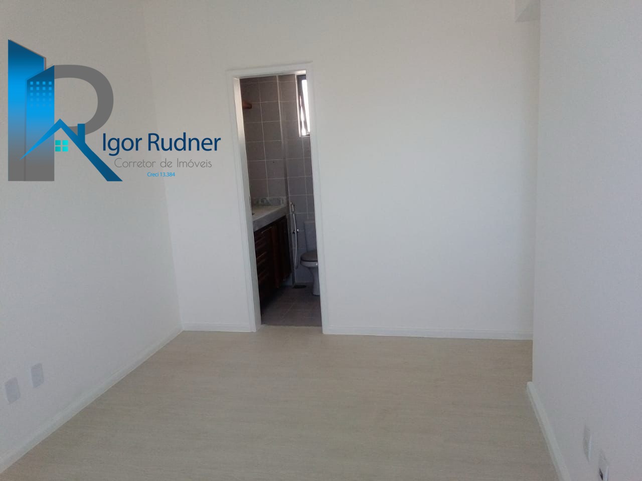 Apartamento à venda com 3 quartos, 100m² - Foto 9