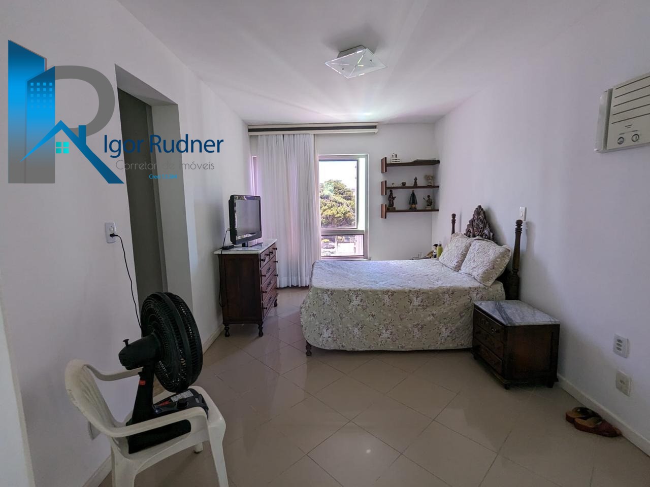 Apartamento à venda com 4 quartos, 201m² - Foto 10