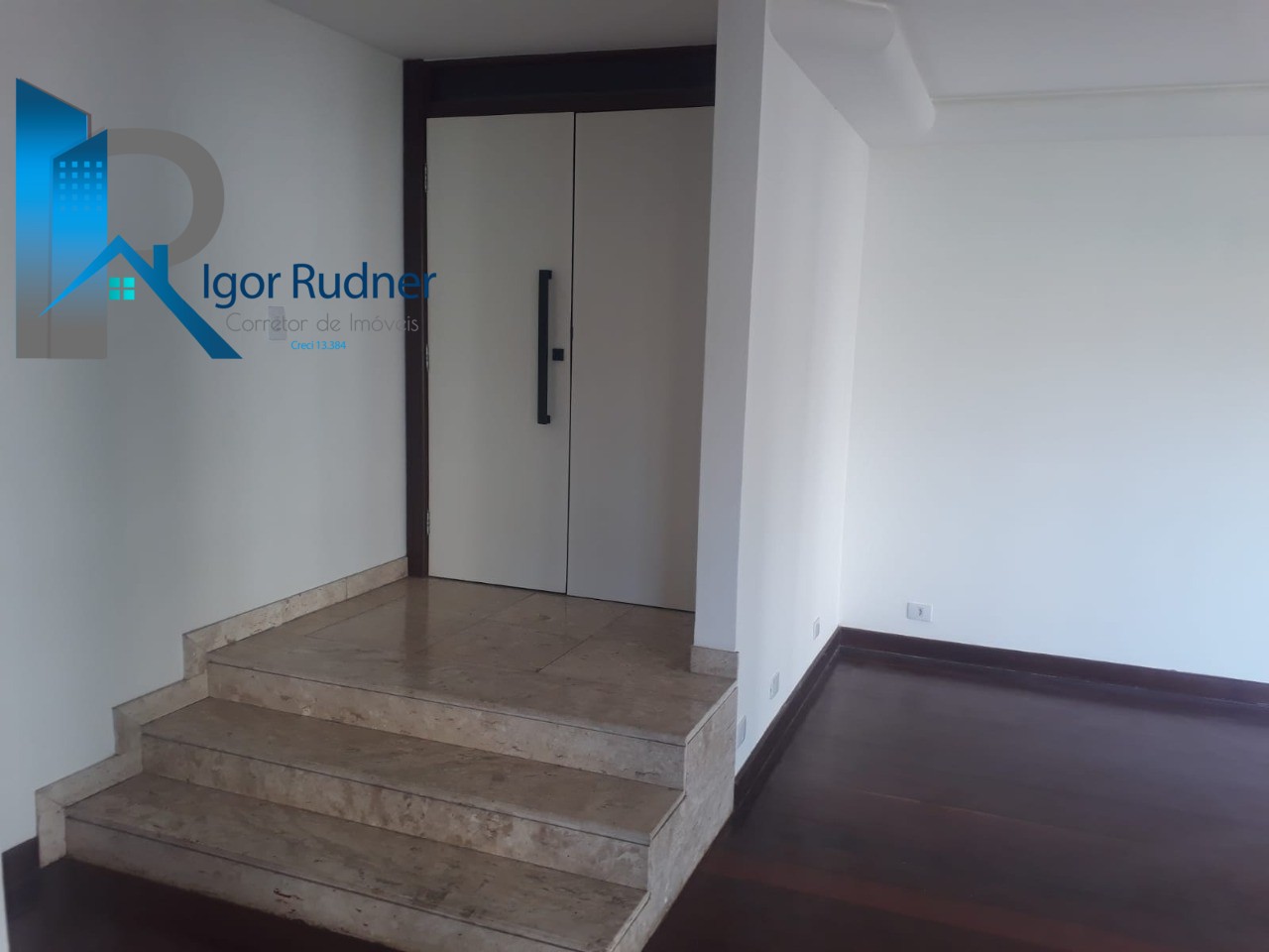 Apartamento à venda com 4 quartos, 211m² - Foto 6