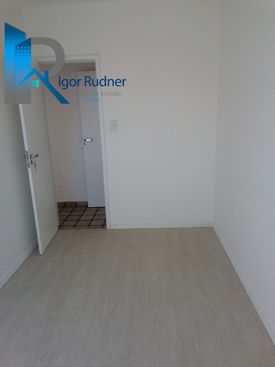 Apartamento à venda com 3 quartos, 100m² - Foto 11