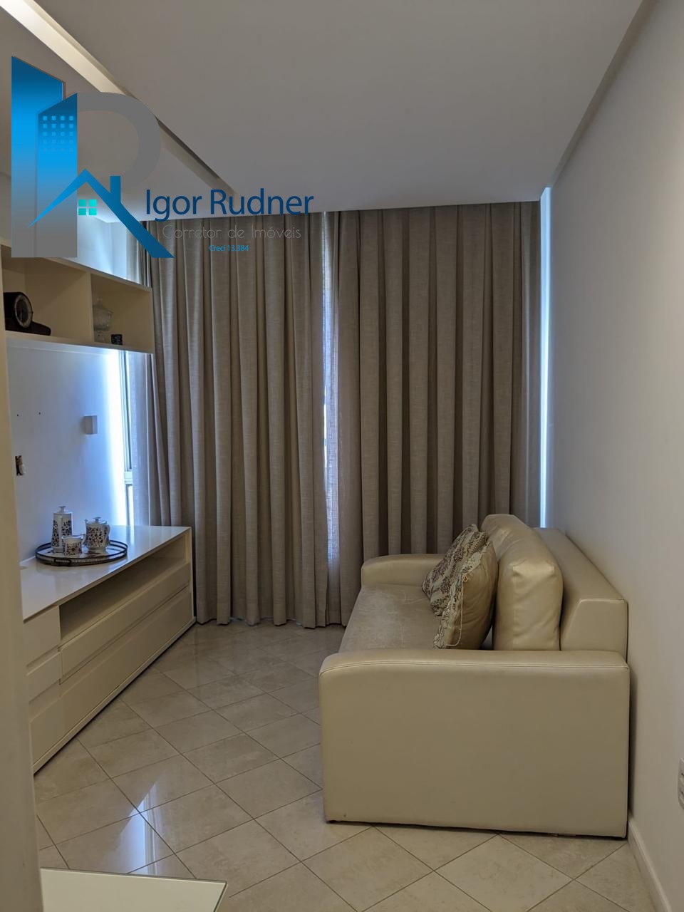 Apartamento à venda com 4 quartos, 201m² - Foto 6