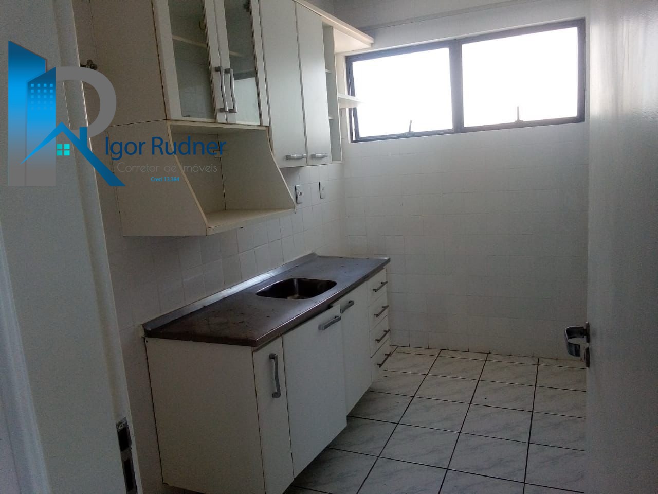 Apartamento à venda com 3 quartos, 100m² - Foto 5