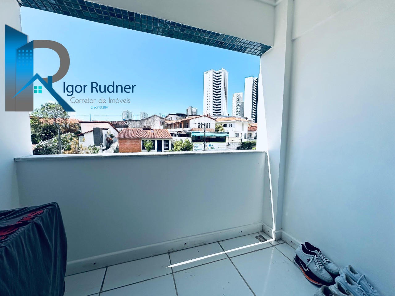 Apartamento à venda com 3 quartos, 71m² - Foto 4