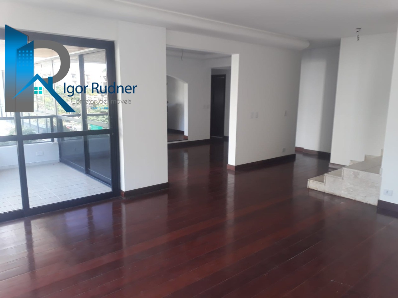 Apartamento à venda com 4 quartos, 211m² - Foto 5