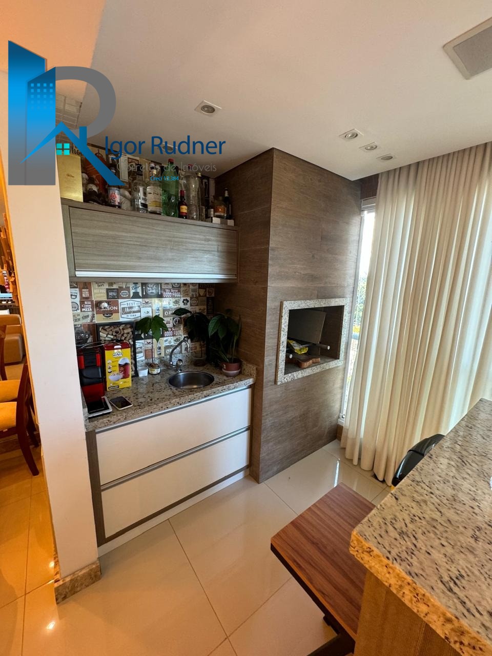 Apartamento à venda com 2 quartos, 110m² - Foto 6