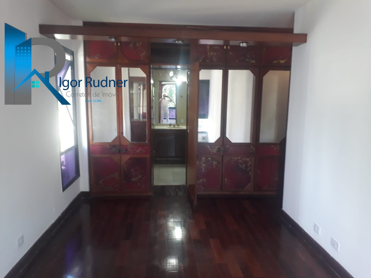 Apartamento à venda com 4 quartos, 211m² - Foto 12