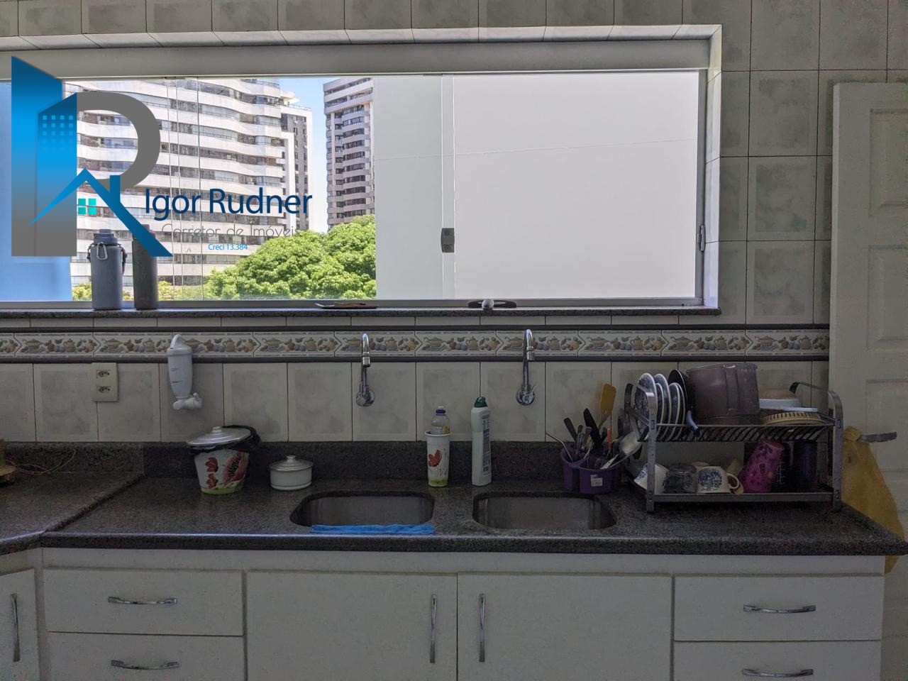 Apartamento à venda com 4 quartos, 201m² - Foto 13