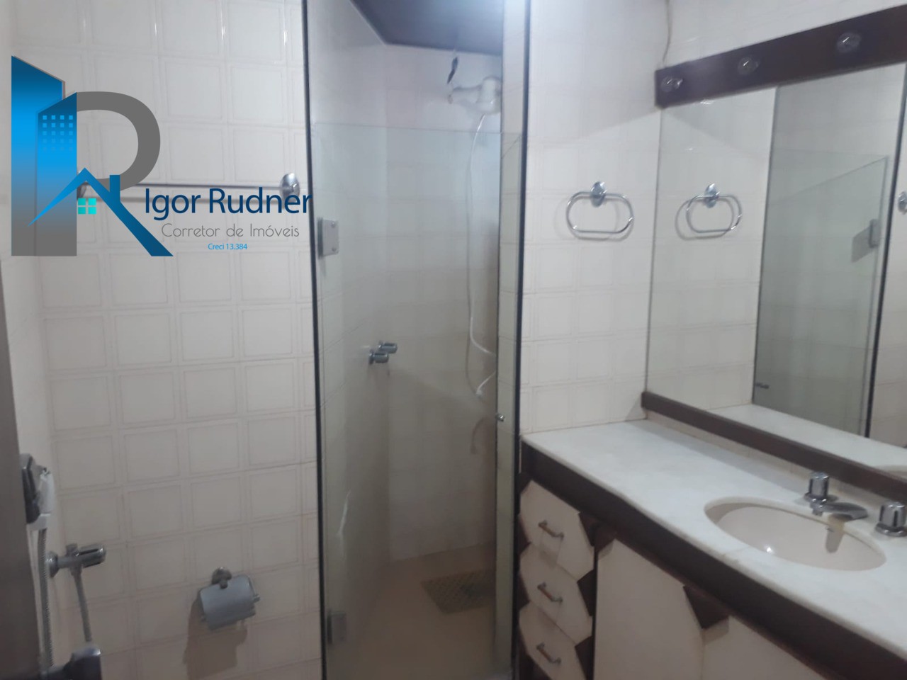 Apartamento à venda com 4 quartos, 211m² - Foto 13