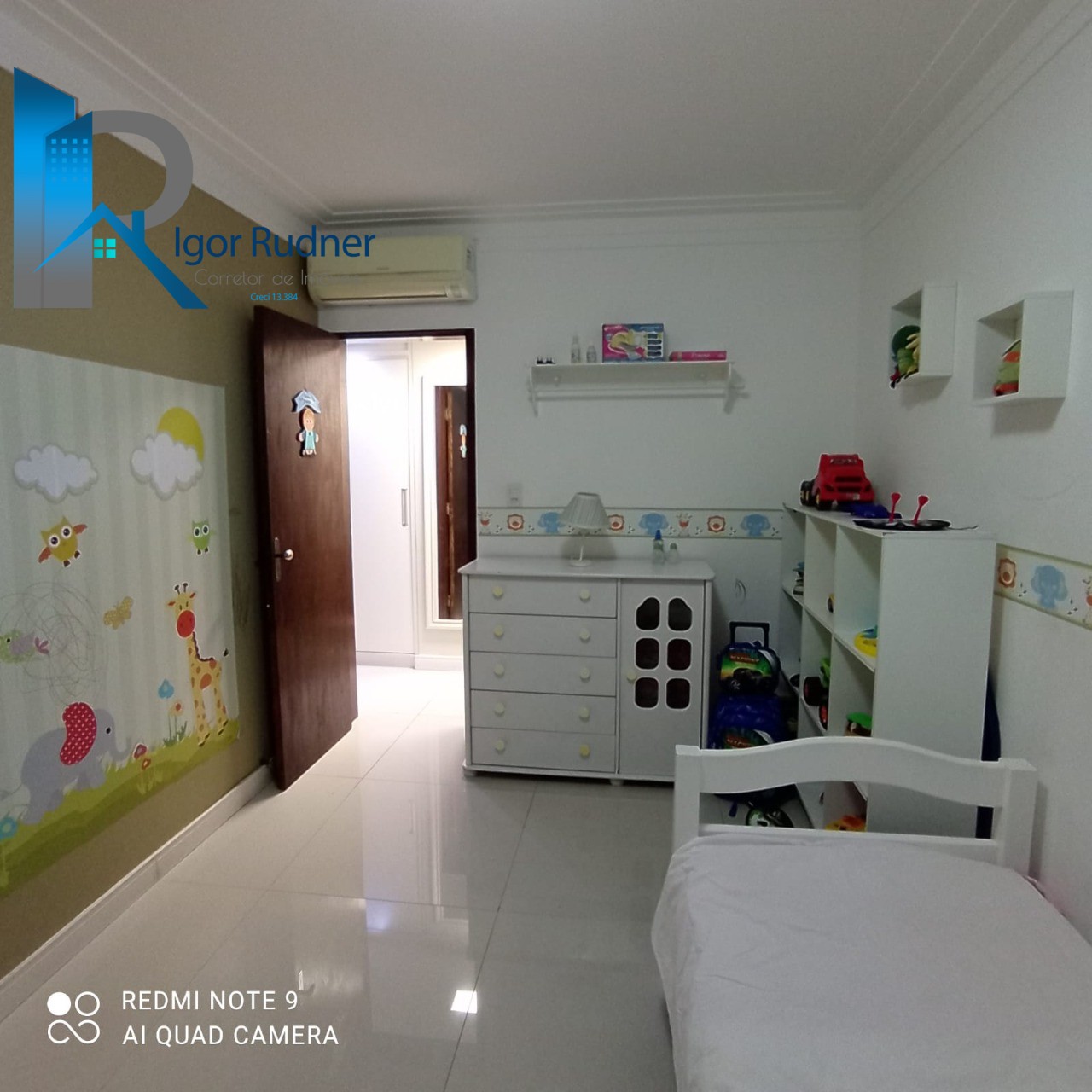 Apartamento à venda com 3 quartos, 120m² - Foto 11