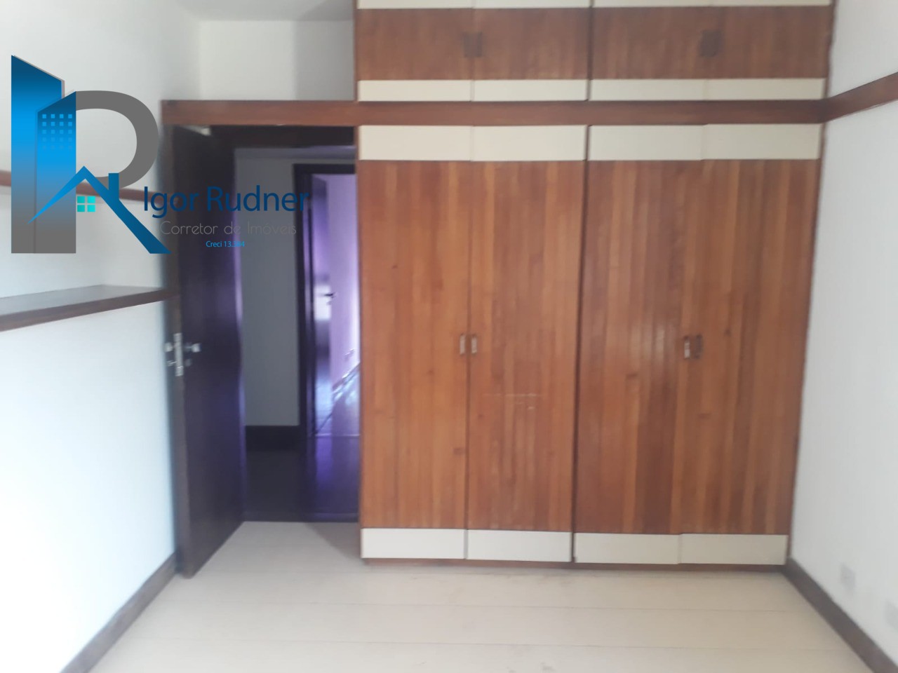 Apartamento à venda com 4 quartos, 211m² - Foto 10