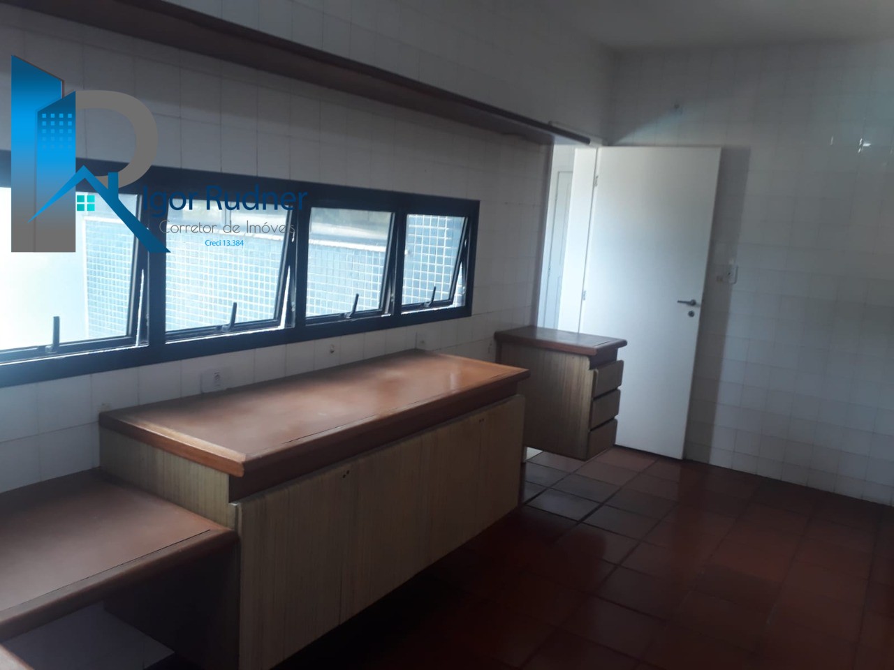 Apartamento à venda com 4 quartos, 211m² - Foto 16