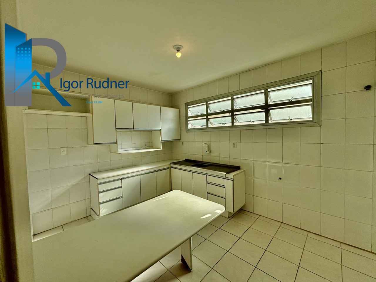 Apartamento à venda com 4 quartos, 206m² - Foto 19