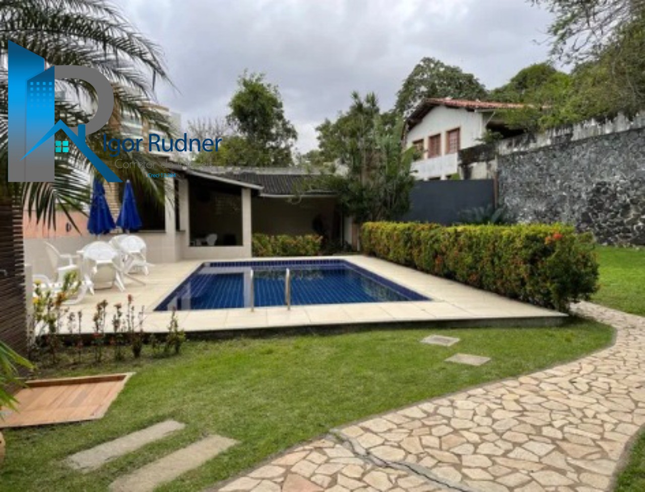 Casa de Condomínio à venda com 3 quartos, 311m² - Foto 2