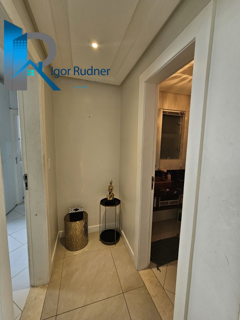 Apartamento à venda com 3 quartos, 204m² - Foto 14