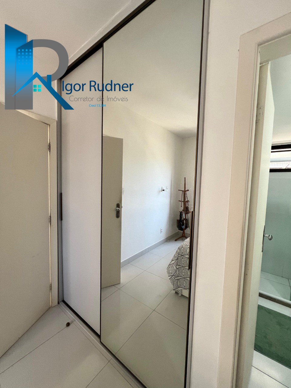 Apartamento à venda com 1 quarto, 53m² - Foto 17