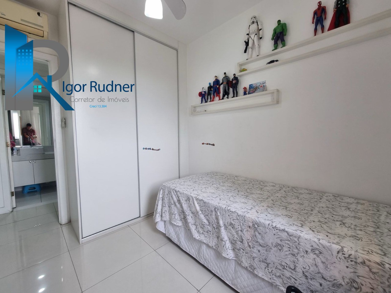 Apartamento à venda com 2 quartos, 75m² - Foto 16